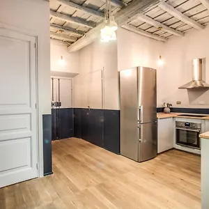  Appartamento Stylish Flat Near Fori Imperiali Ruins Italia
